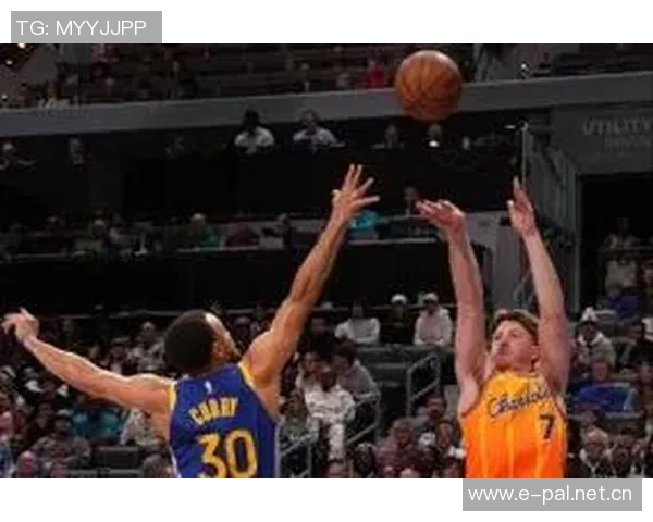 克尼佩尔新秀赛季三分球有望突破273记表现引人瞩目