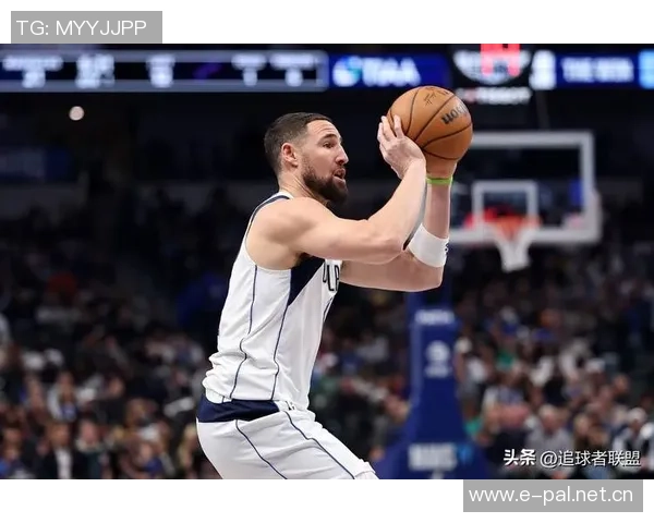 克莱状态低迷仅得3分5板三分球命中率惨淡表现令人失望