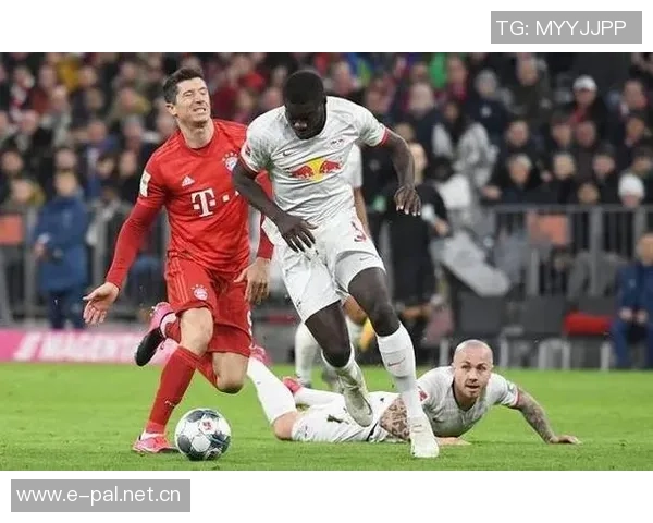 廷伯谈多位置能力与范迪克搭档的优势与信心提升